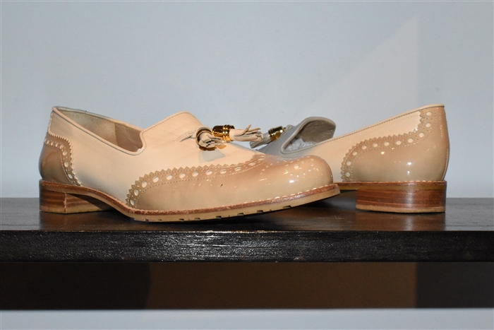 Beige Stuart Weitzman Loafer, size 7