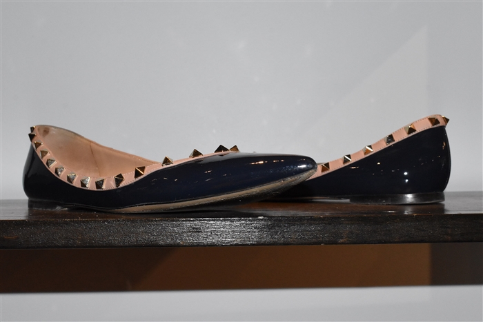Navy Valentino Flats, size 10
