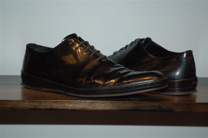 Black Leather Prada Oxford, size 12