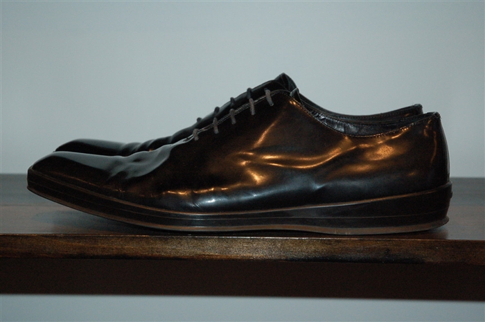 Black Leather Prada Oxford, size 12