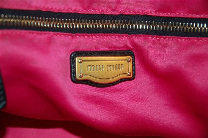 Black Leather Miu Miu Satchel, size L