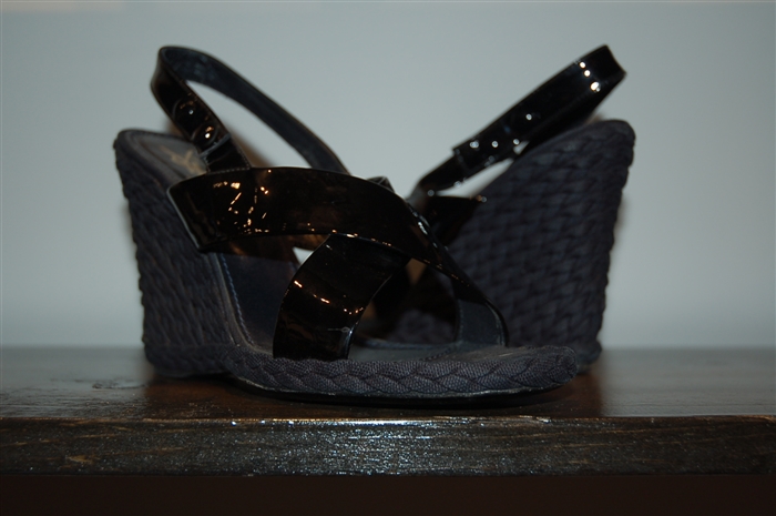 Black & Blue Saint Laurent Sandal, size 9