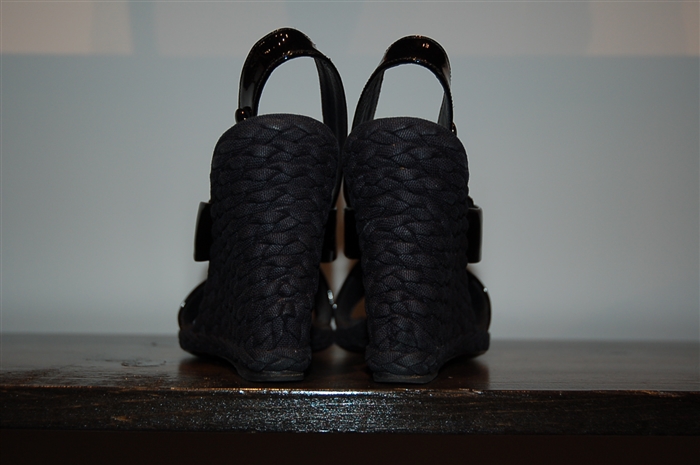 Black & Blue Saint Laurent Sandal, size 9