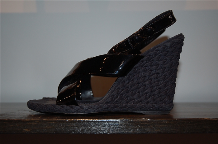 Black & Blue Saint Laurent Sandal, size 9