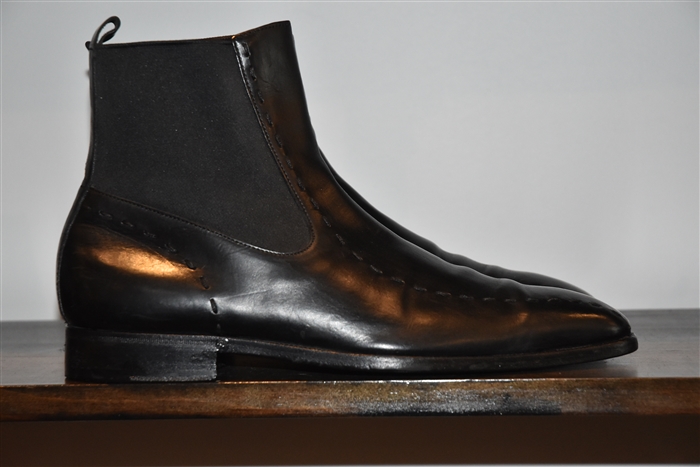 Black Leather Dolce & Gabbana Chelsea Boots, size 9