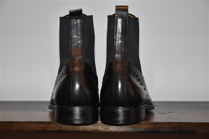 Black Leather Dolce & Gabbana Chelsea Boots, size 9