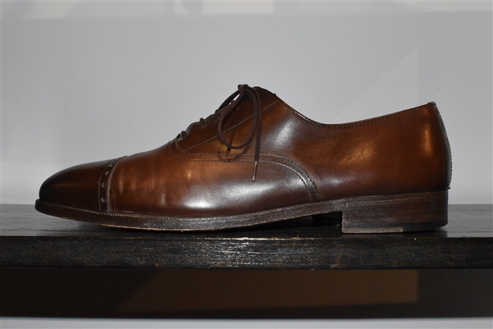 Burnished Brown Salvatore Ferragamo Oxford, size 8.5