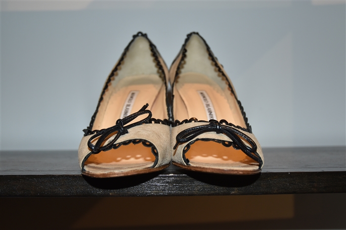 Beige Manolo Blahnik Open-Toe Heels, size 10