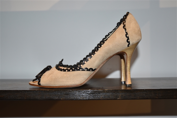 Beige Manolo Blahnik Open-Toe Heels, size 10